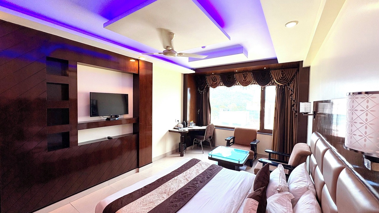 Photo of Bedroom in Mayapur