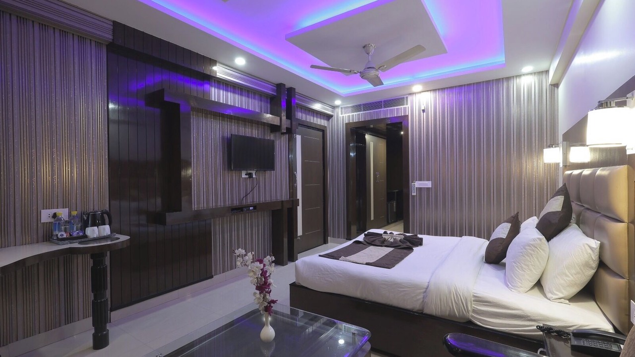 Photo of Bedroom in Mayapur
