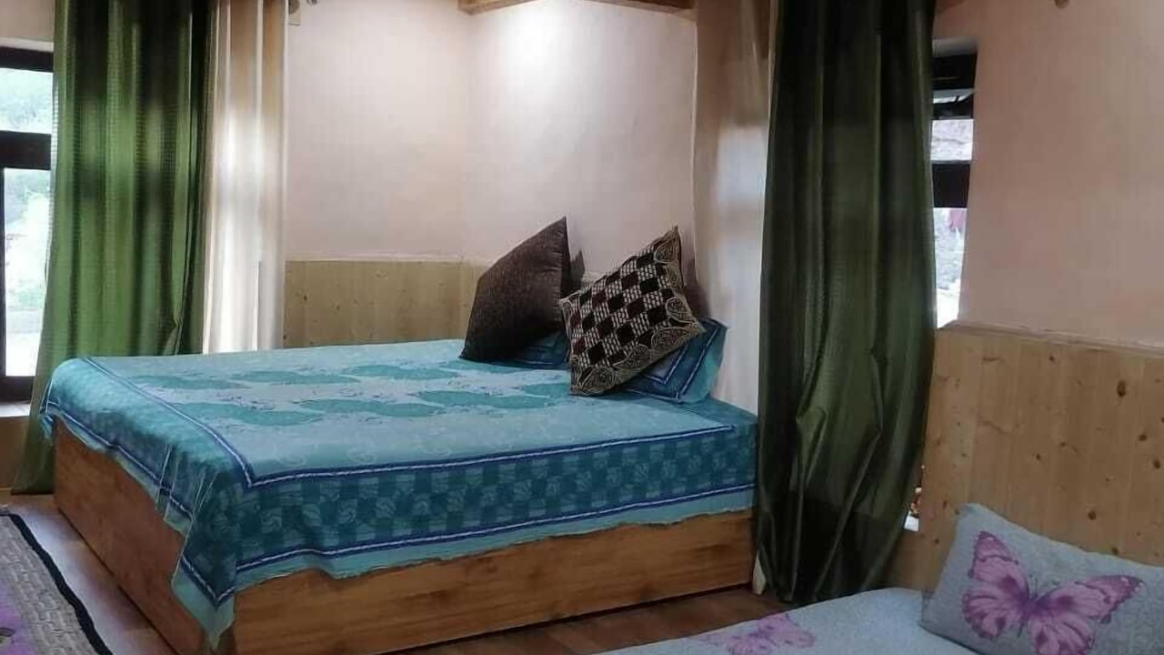 Photo of Bedroom in Keylong