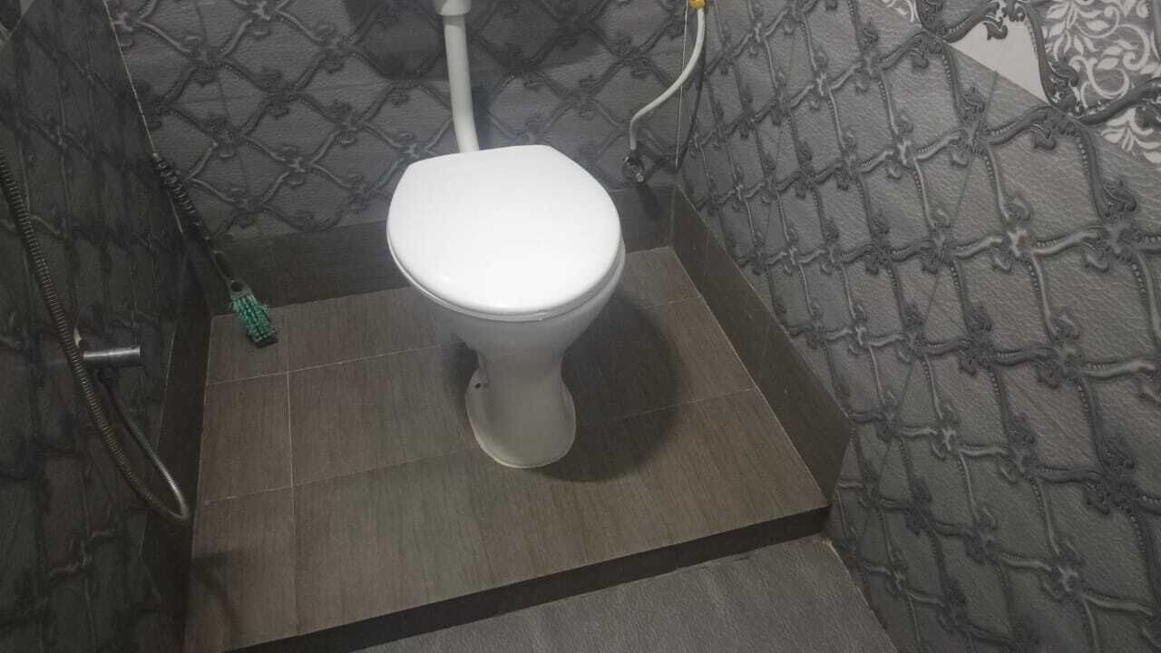 Photo of Bathroom in Sualkuchi