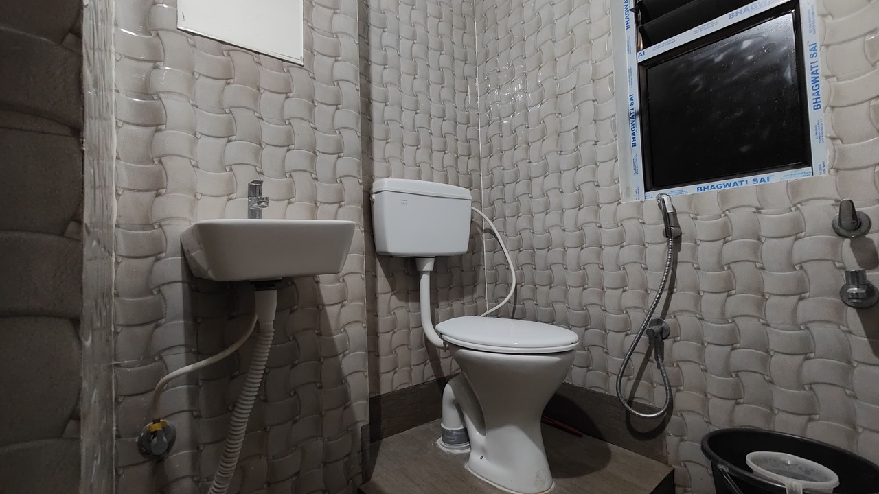 Photo of Bedroom in Sualkuchi