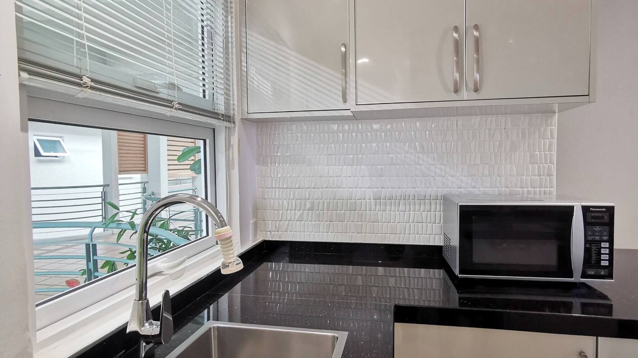 Photo of Kitchen in Padang Matsirat