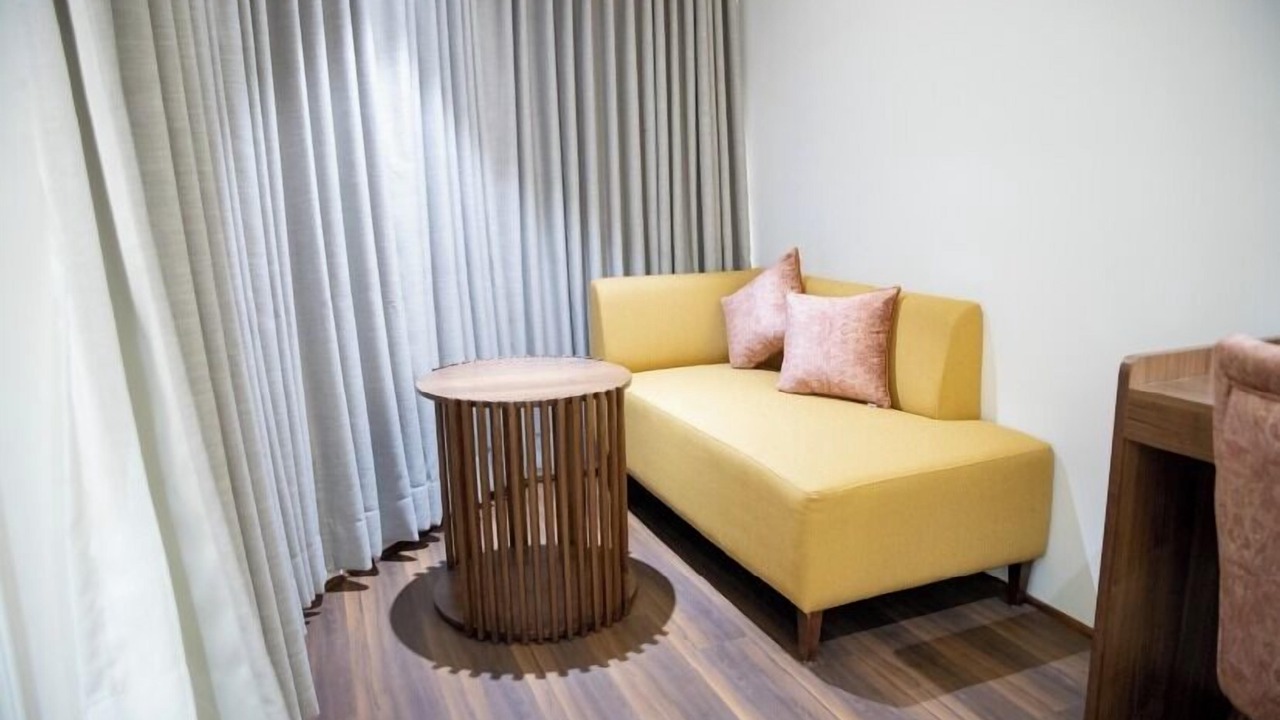 Photo of Bedroom in Alipur