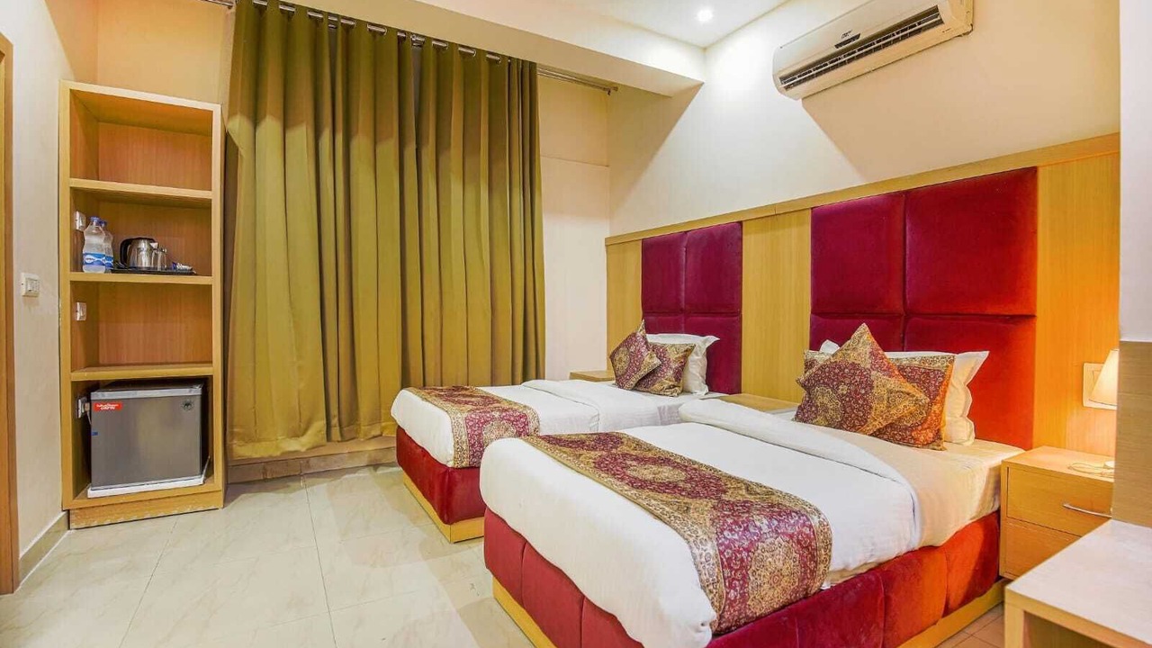 Photo of Bedroom in Ranjit Avenue