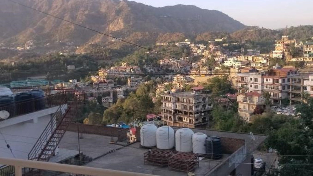 Photo of Bedroom in Solan
