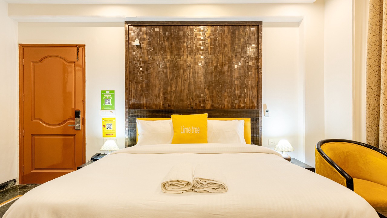 Photo of Bedroom in Sushant Lok