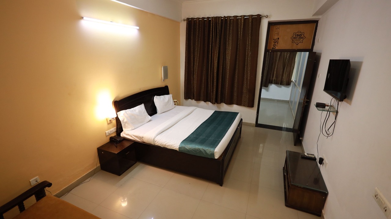 Photo of Bedroom in Vrindavan
