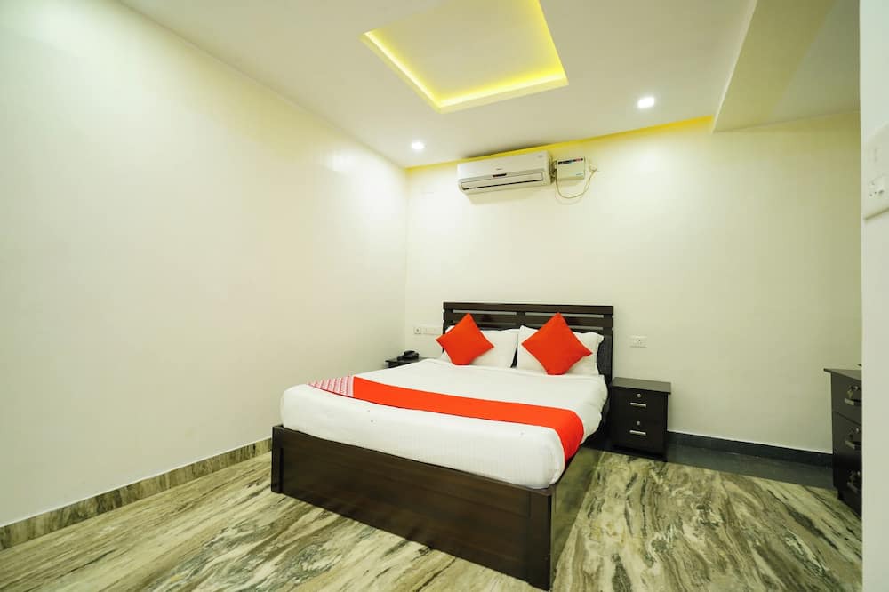 Photo of Bedroom in Thiruvananthapuram
