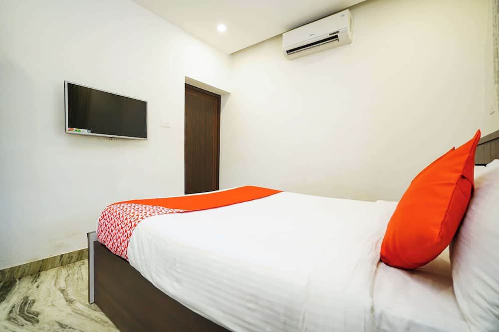 Photo of Bedroom in Thiruvananthapuram
