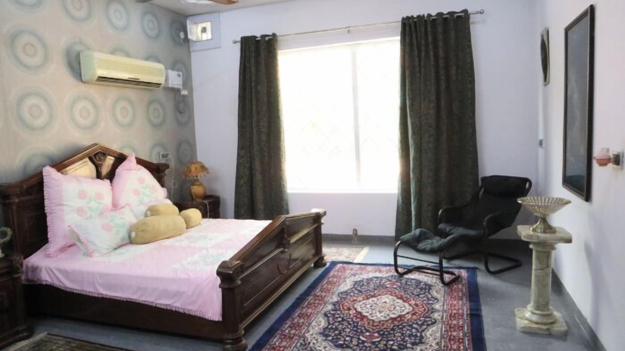 Photo of Bedroom in Kalka