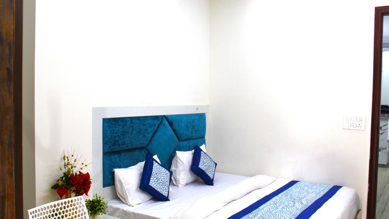 Photo of Bedroom in Jangpura
