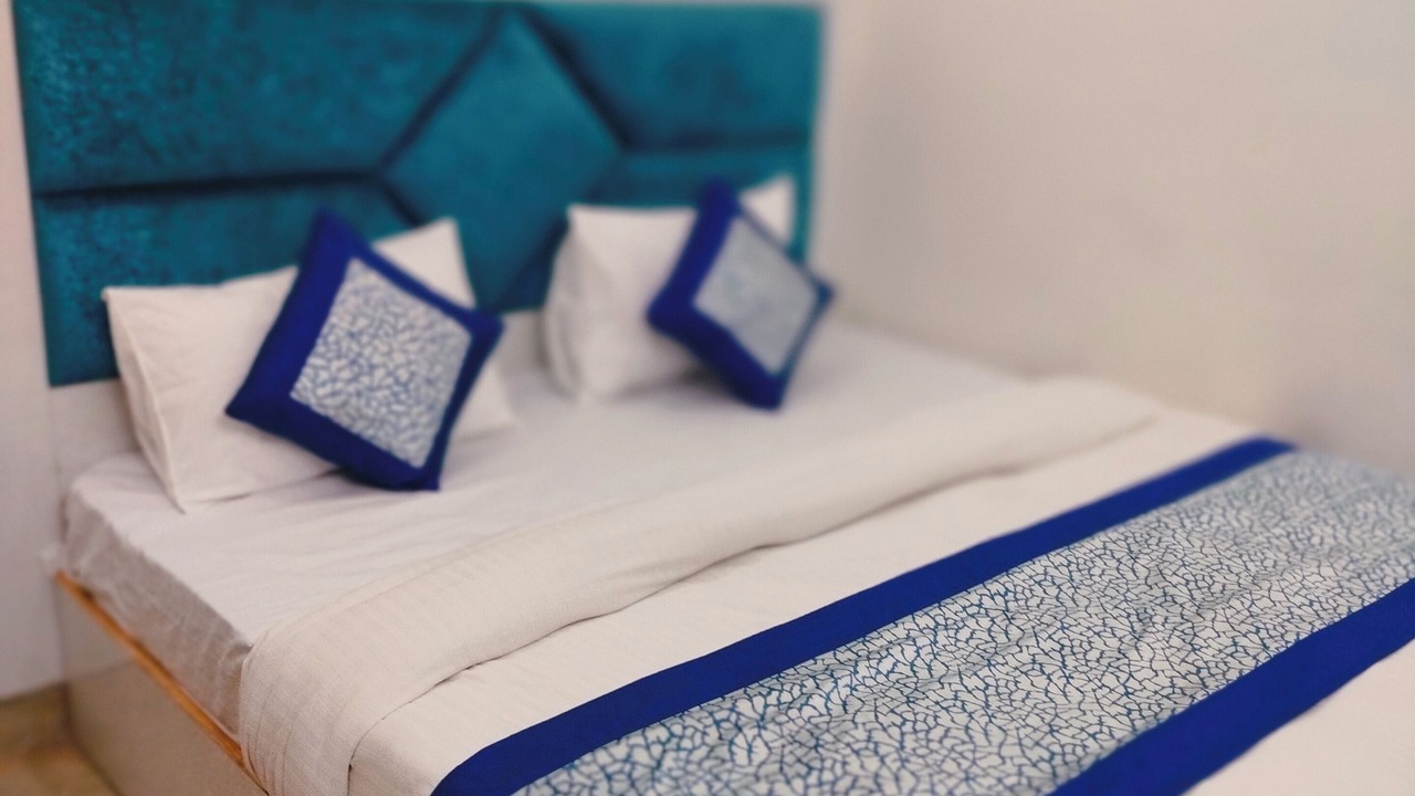 Photo of Bedroom in Jangpura