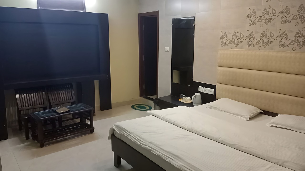 Photo of Bedroom in Lansdowne