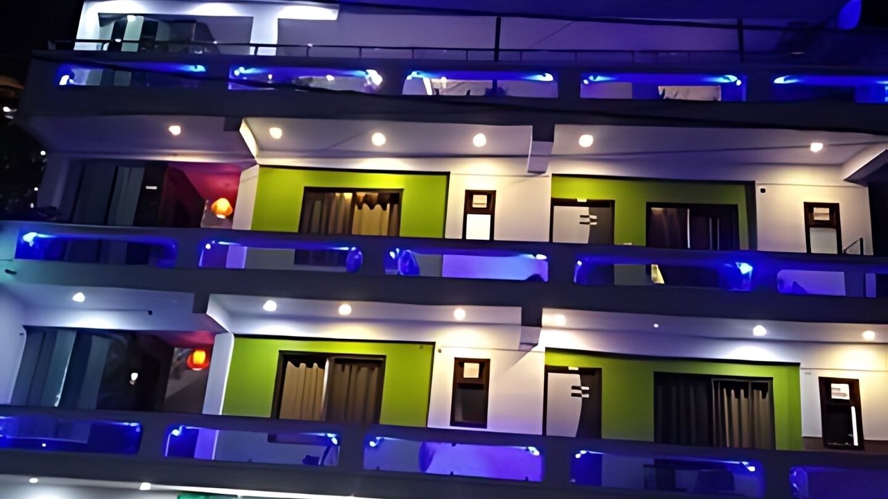 Photo of Outdoor in Lansdowne
