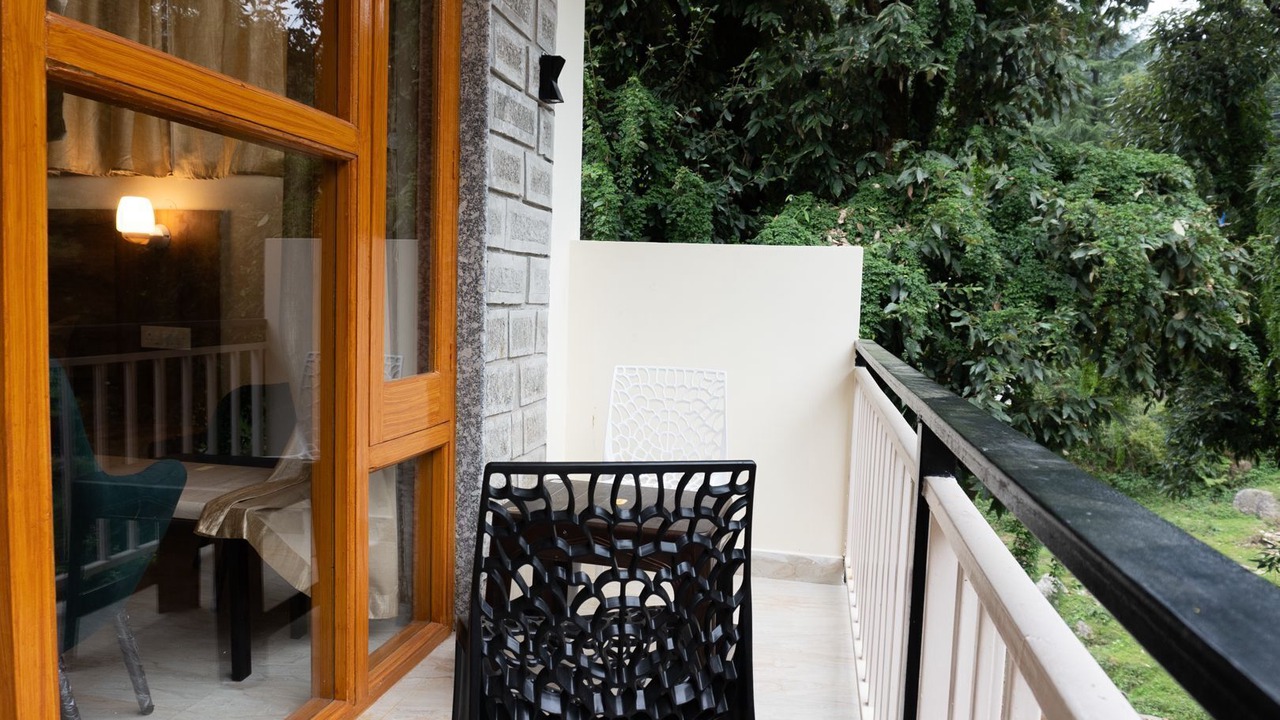 Photo of Patio Balcony in Bhagsu Nag