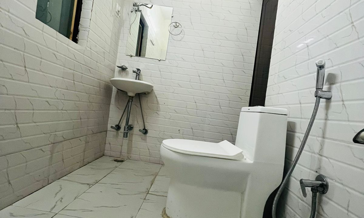 Photo of Bathroom in B4 Block