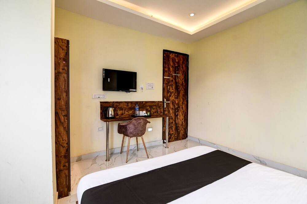 Photo of Bedroom in Kolkata