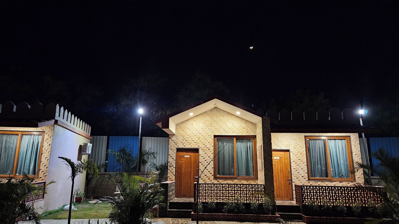 Photo of Buildings in Shivpuri