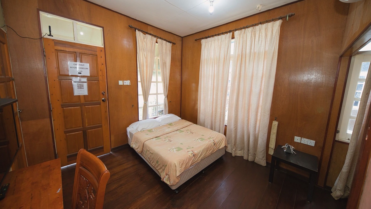 Photo of Bedroom in Kampung Pengkalan Maras