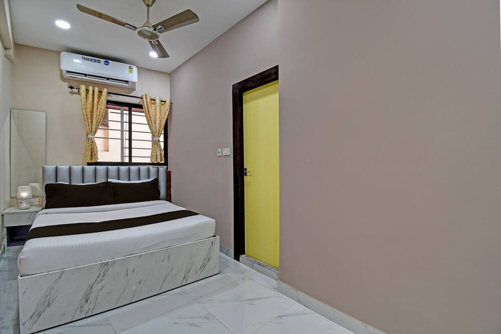 Photo of Bedroom in Dharmatala