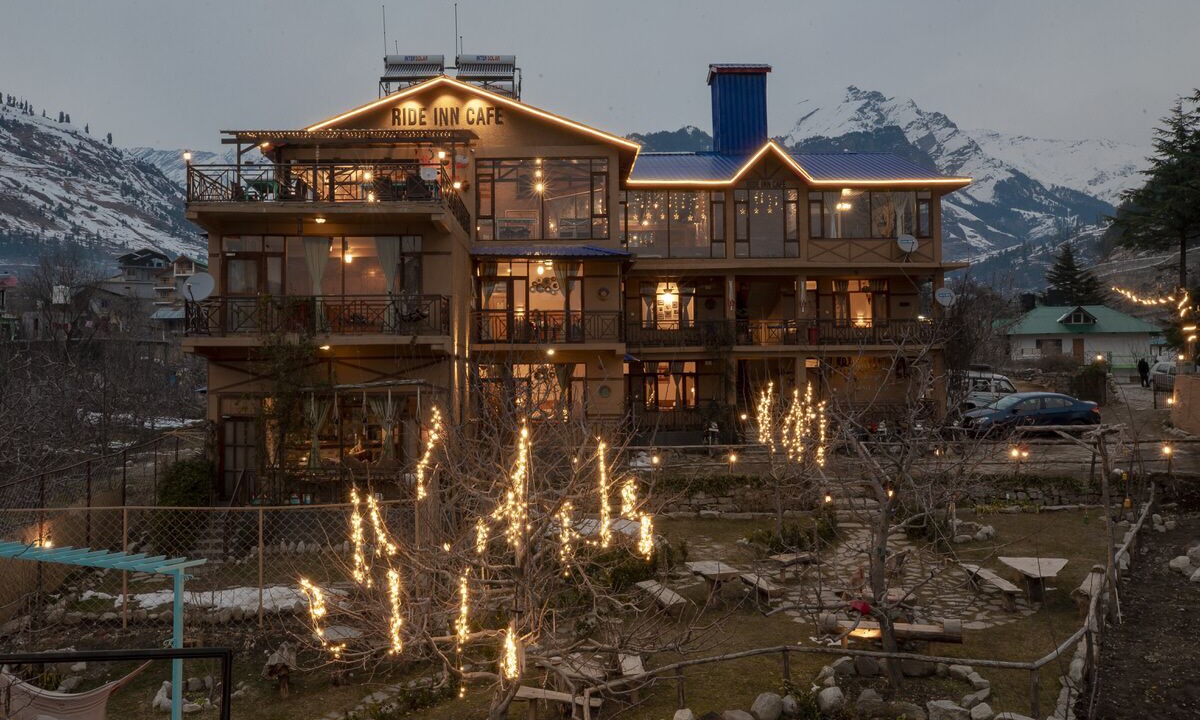 Photo of Buildings in Manali