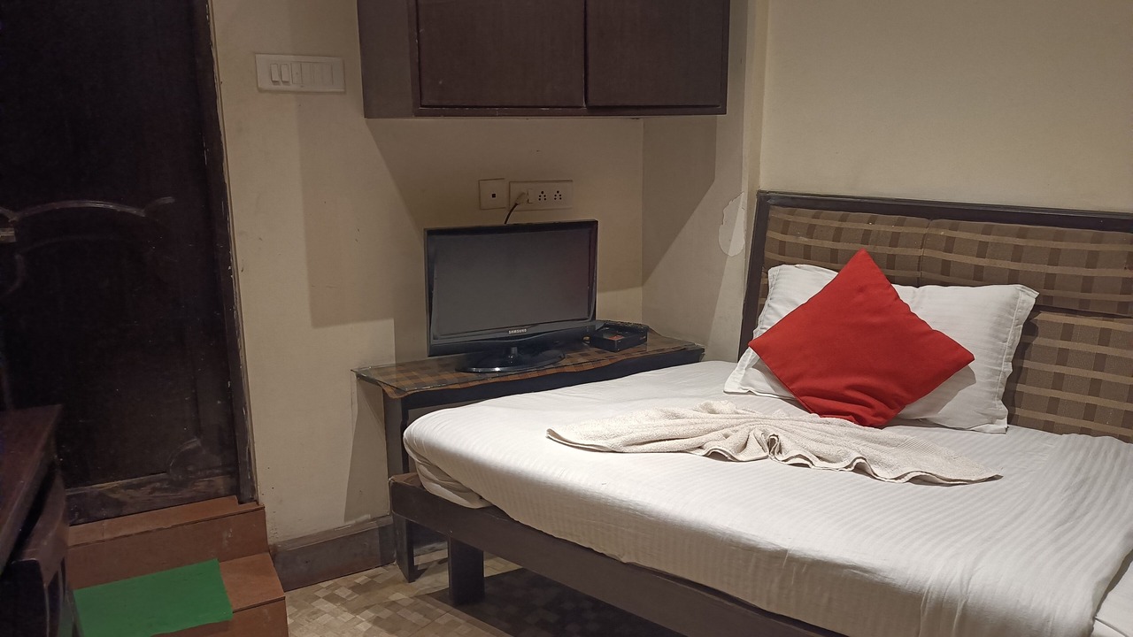 Photo of Bedroom in Police Bazar