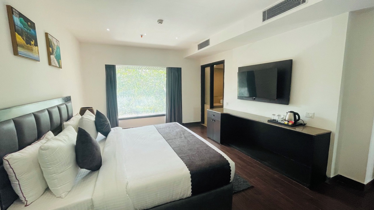 Photo of Bedroom in Diplomatic Enclave