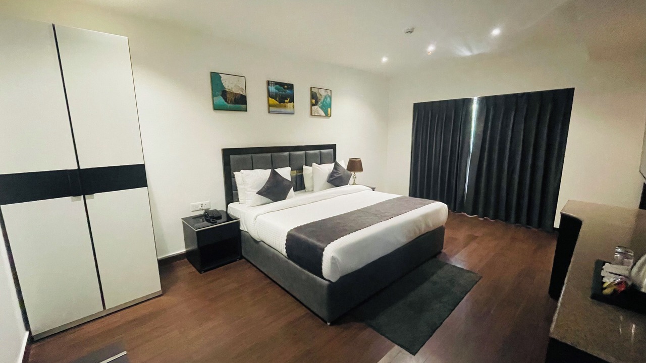 Photo of Bedroom in Diplomatic Enclave