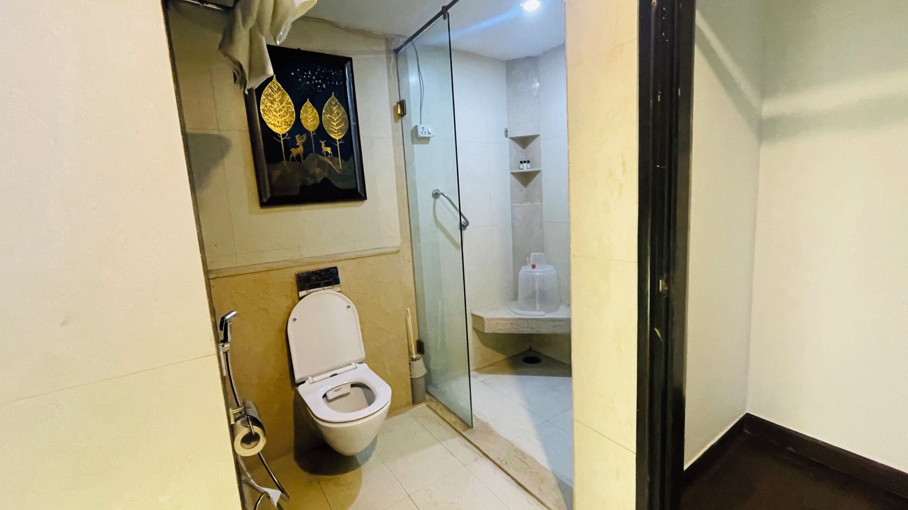 Photo of Bathroom in Diplomatic Enclave