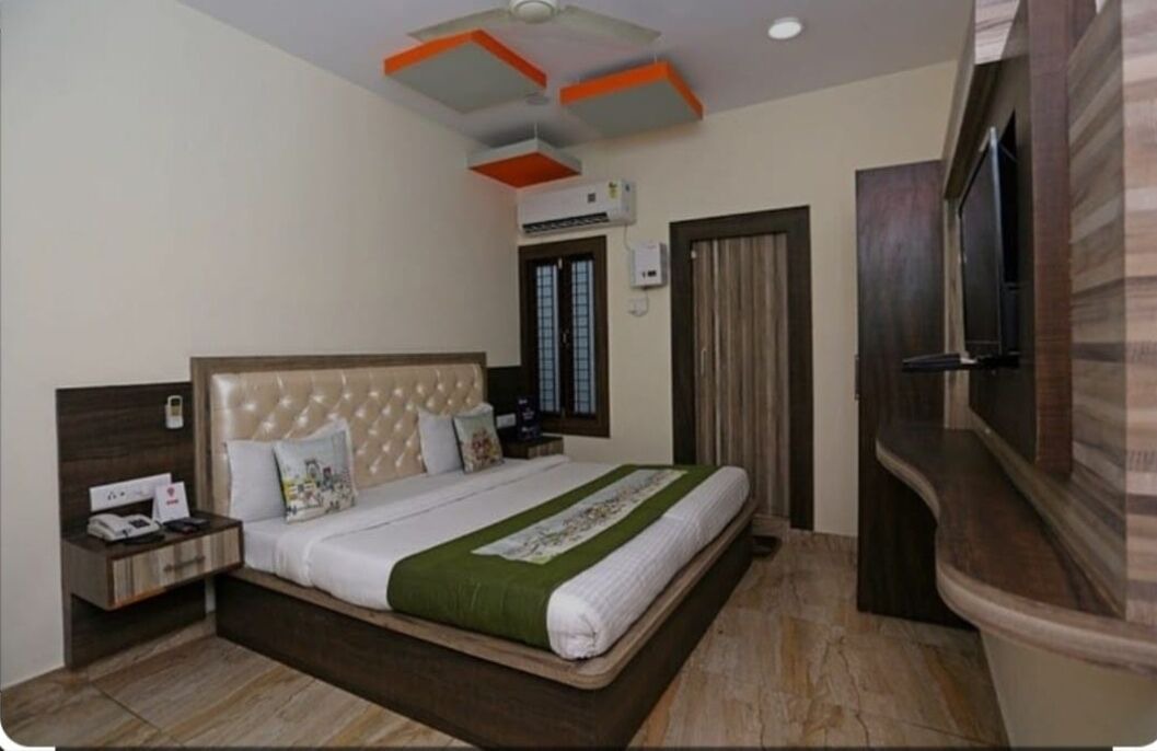 Photo of Bedroom in Mayapur