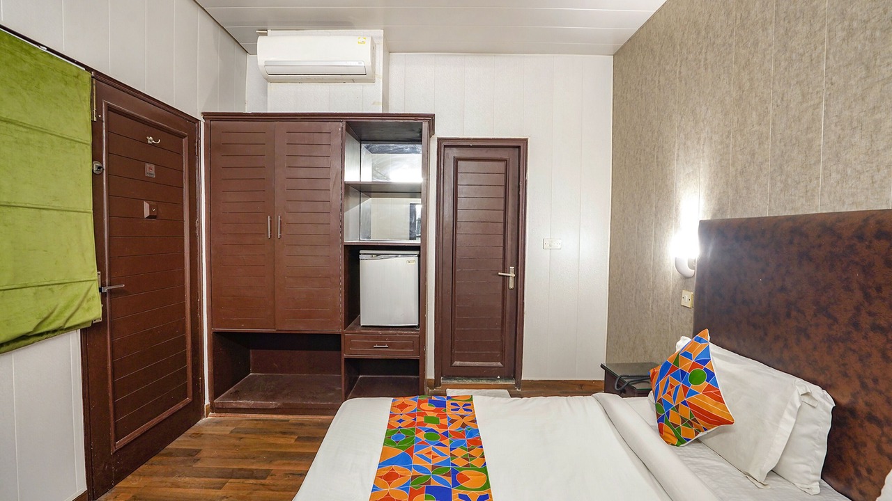Photo of Bedroom in Saket