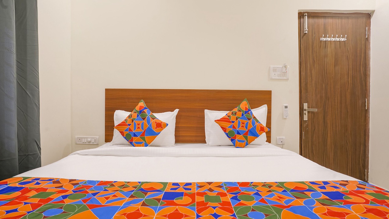 Photo of Bedroom in Ameerpet