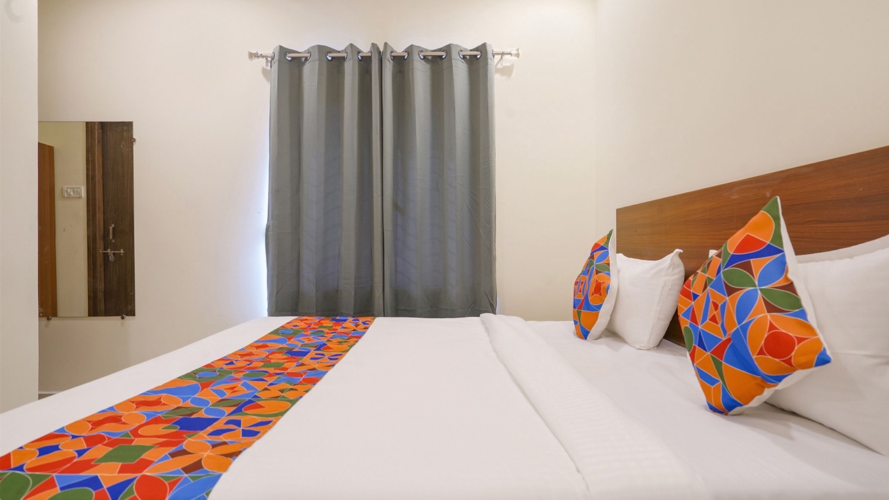 Photo of Bedroom in Ameerpet