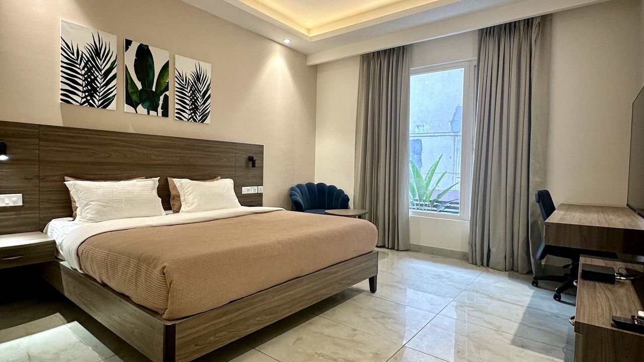 Photo of Bedroom in Sector 26A