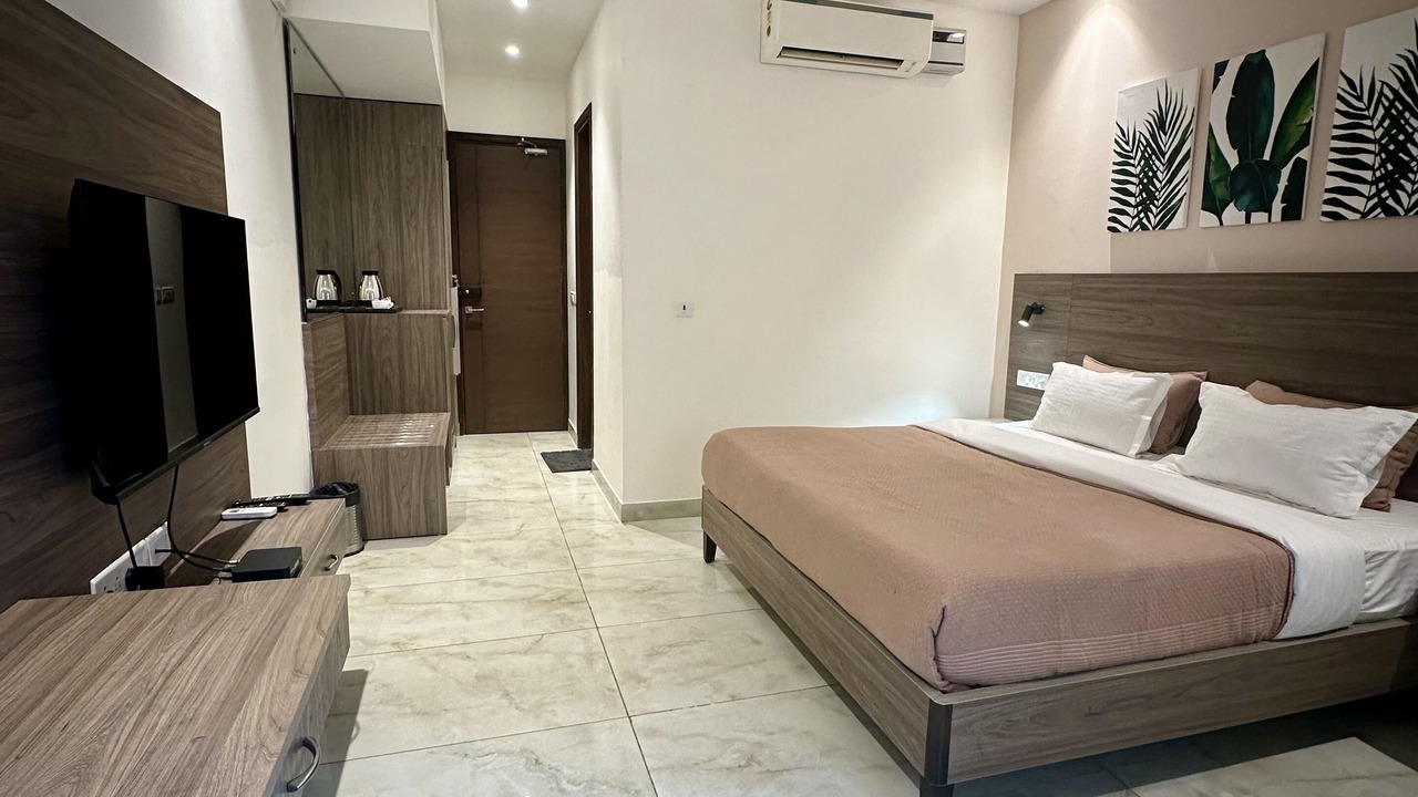 Photo of Bedroom in Sector 26A
