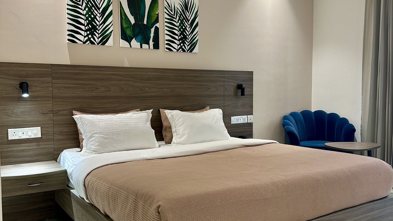 Photo of Bedroom in Sector 26A