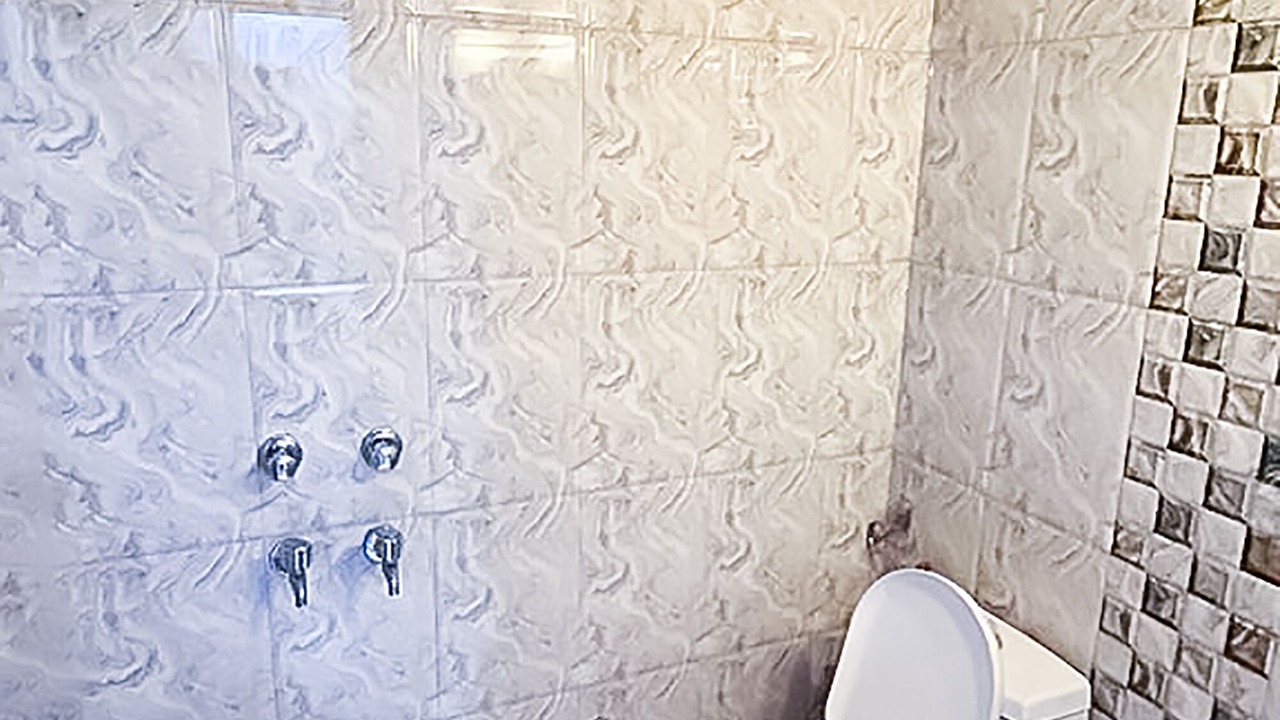 Photo of Bathroom in South Extension