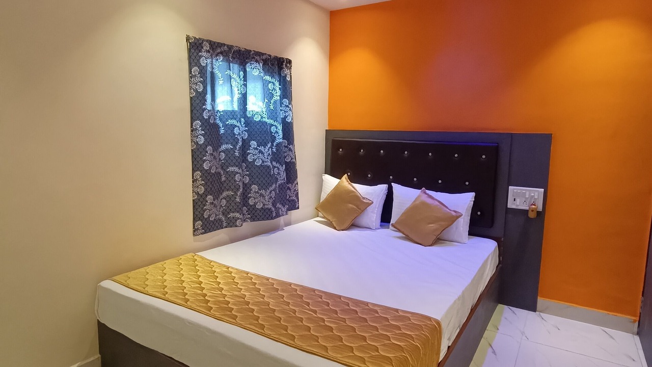 Photo of Bedroom in Marol