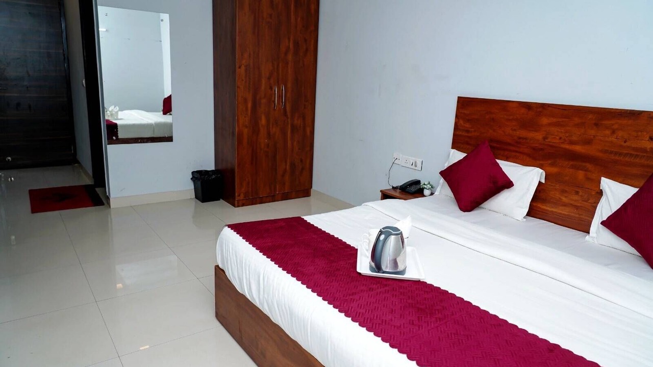 Photo of Bedroom in Sushant Lok