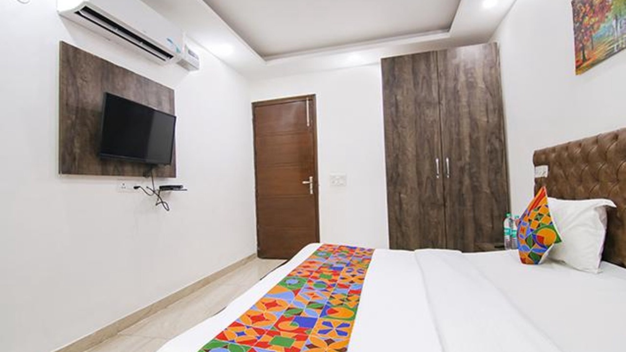 Photo of Bedroom in Chhatarpur