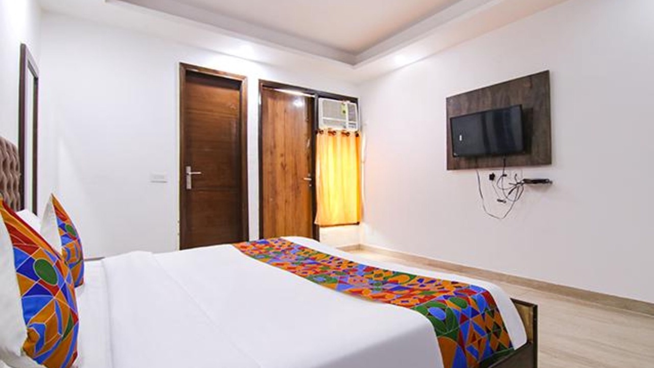 Photo of Bedroom in Chhatarpur