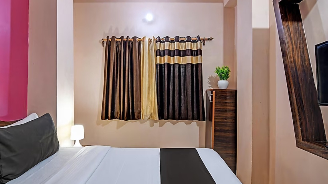 Photo of Bedroom in Chinar Park
