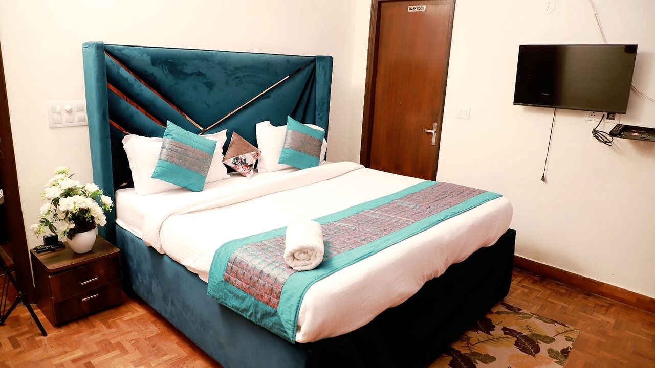 Photo of Bedroom in Chittaranjan