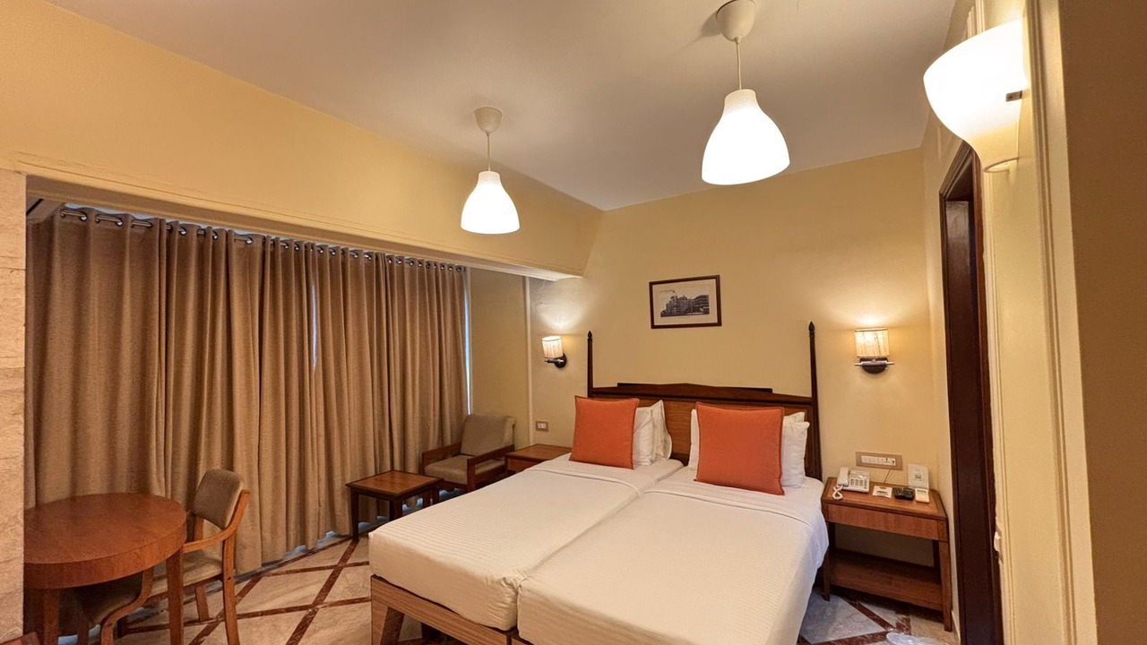 Photo of Bedroom in Prabhadevi