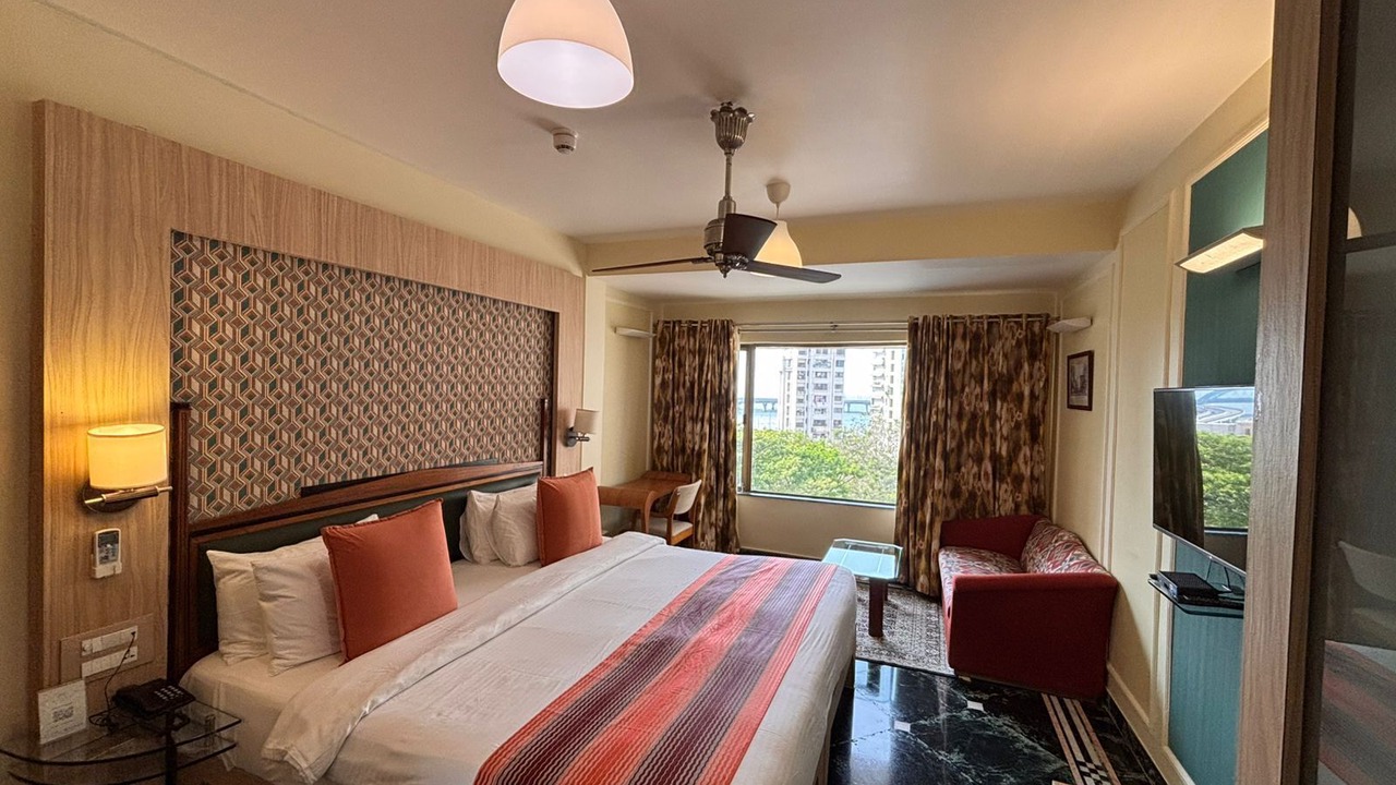 Photo of Bedroom in Prabhadevi