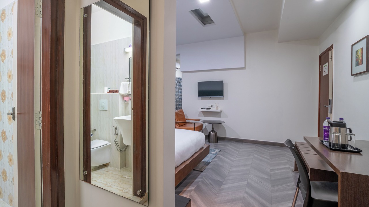 Photo of Bedroom in HITEC City
