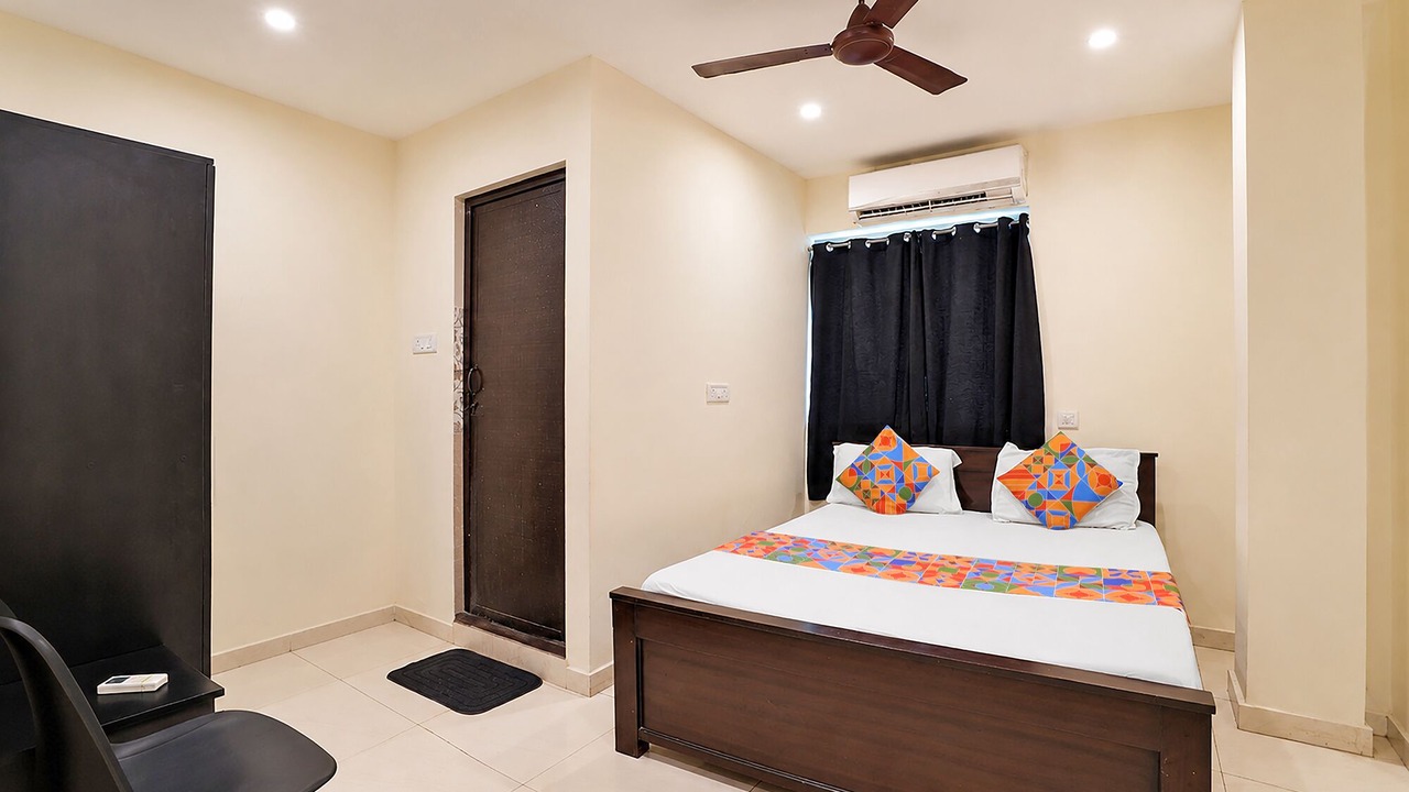 Photo of Bedroom in Semmencherry