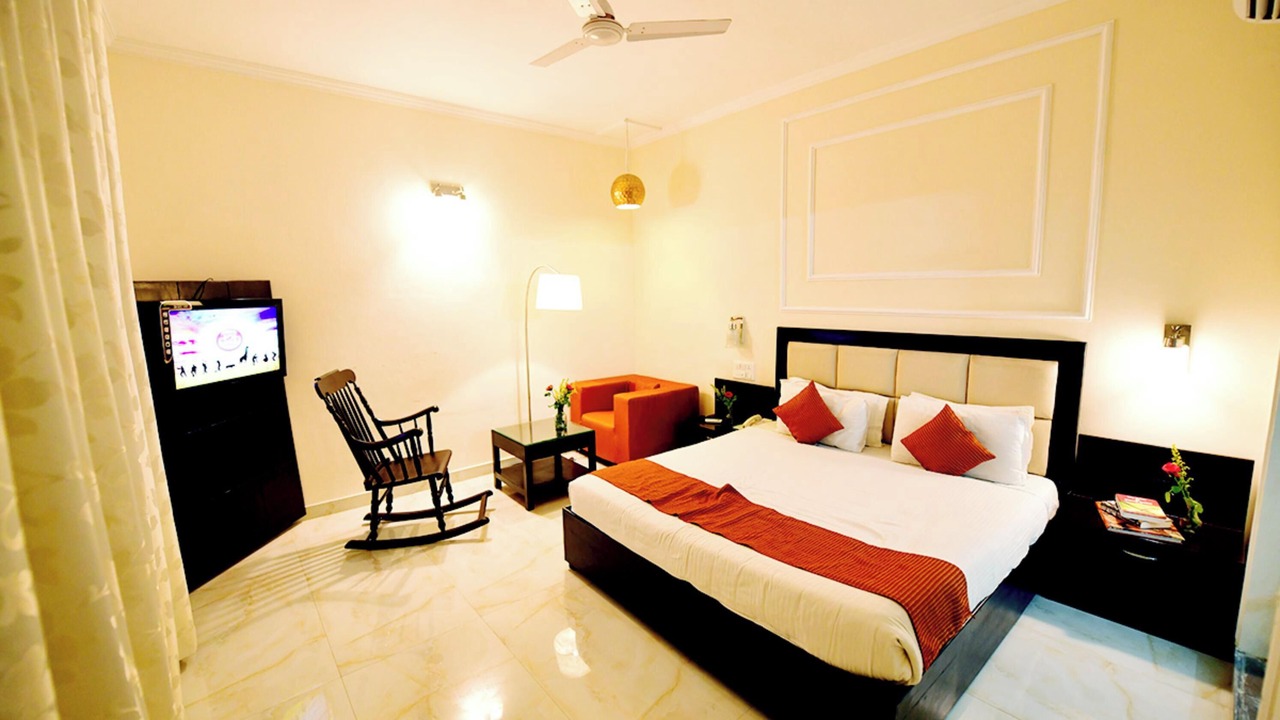 Photo of Bedroom in Bharatpur