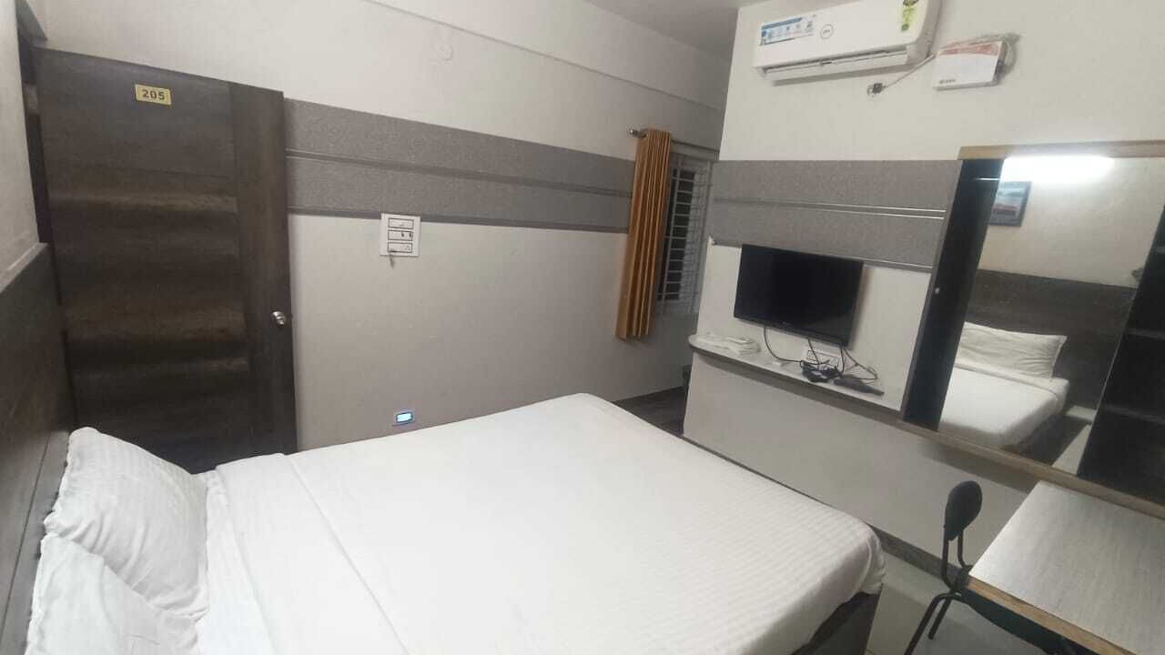 Photo of Bedroom in Srirangam