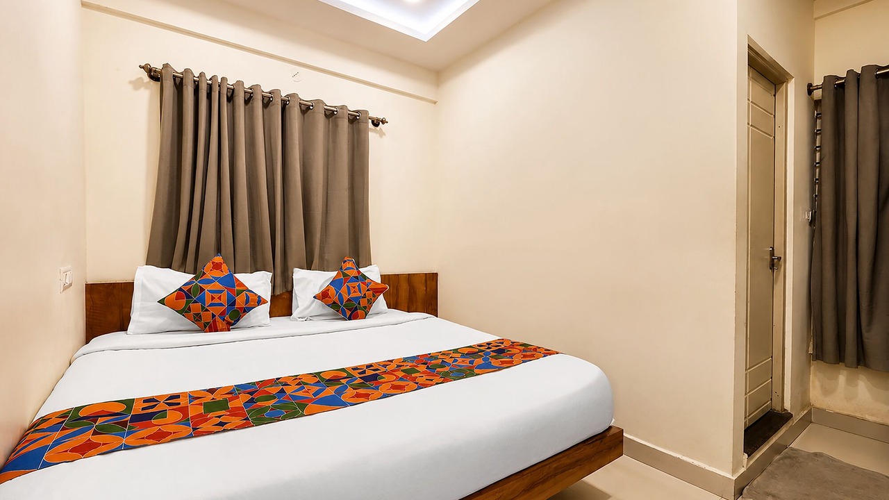 Photo of Bedroom in Hebbal